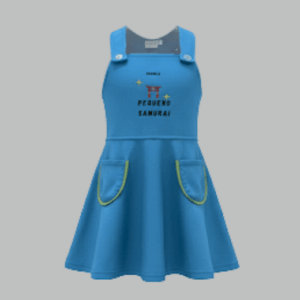 Vestido escolar modelo jardineira azul celeste Pequeno Samurai frente